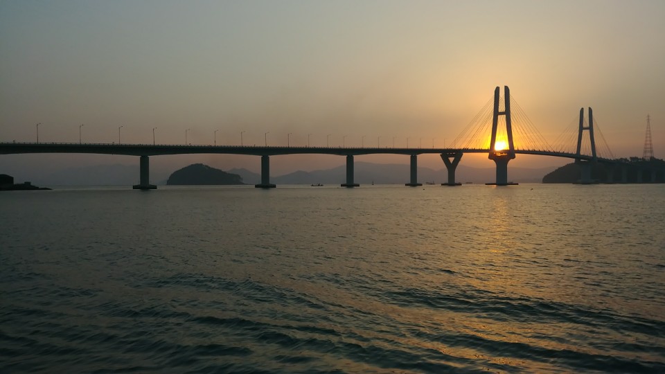 bridge_jbg01.jpg